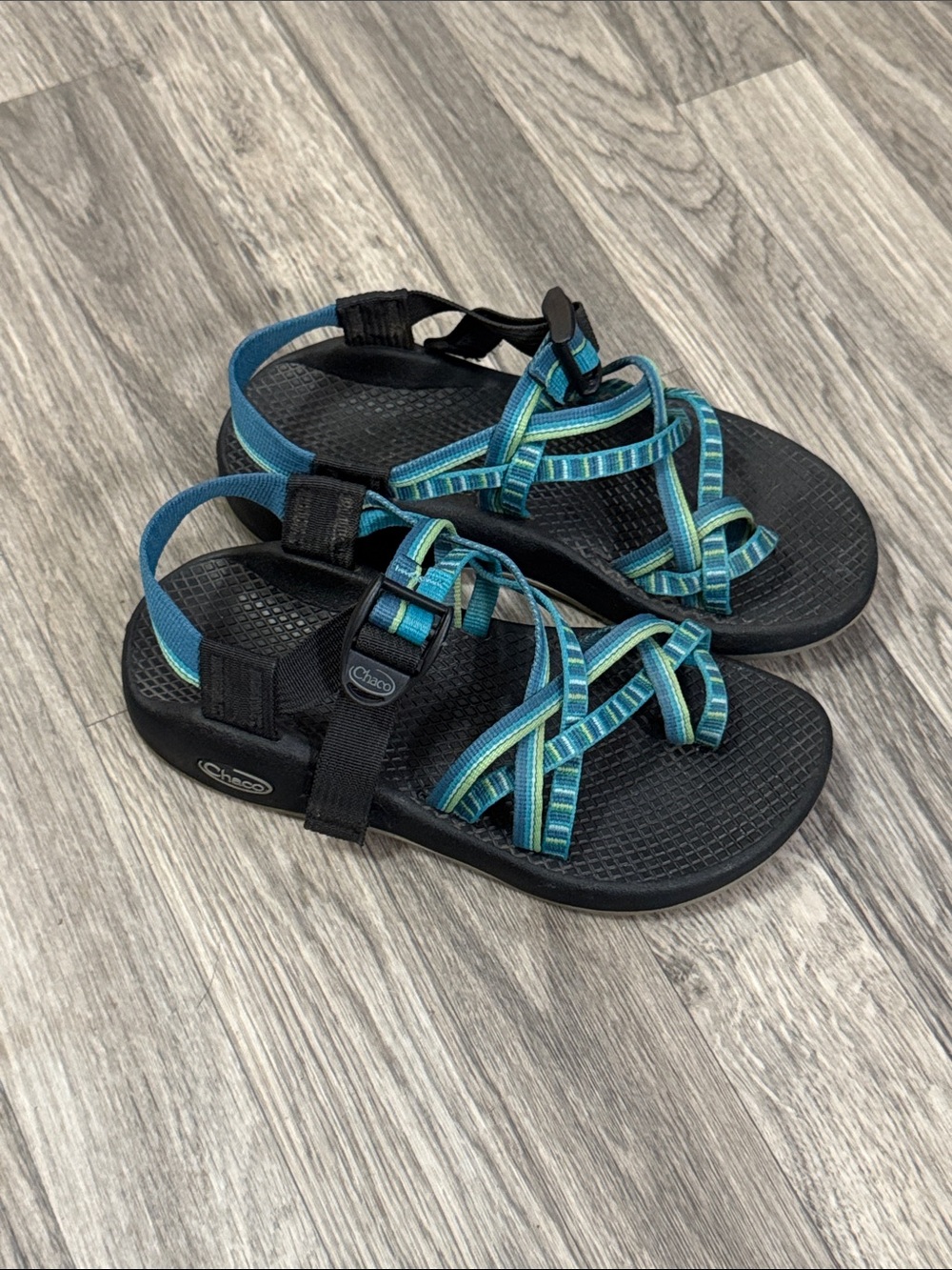 Chaco ZX/2 sandals women’s sz 5